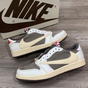 Jordan 1 Retro Low OG SP Travis Scott Reverse Mocha